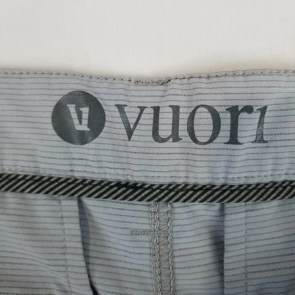 Vuori Shorts Mens 33 Gray Stripe Stretch Chino 6 In Inseam Travel Casual Golf